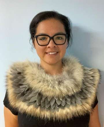 A proud Franco-Ontarian, Olayou arrived in Embrun at the age of 5. She completed all her schooling here, from elementary to high school, and chose to build her adult life in this very community. Today, her children are also growing up in this beautiful community.